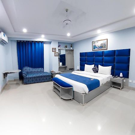 Hotel Crown Inn Multan Eksteriør billede