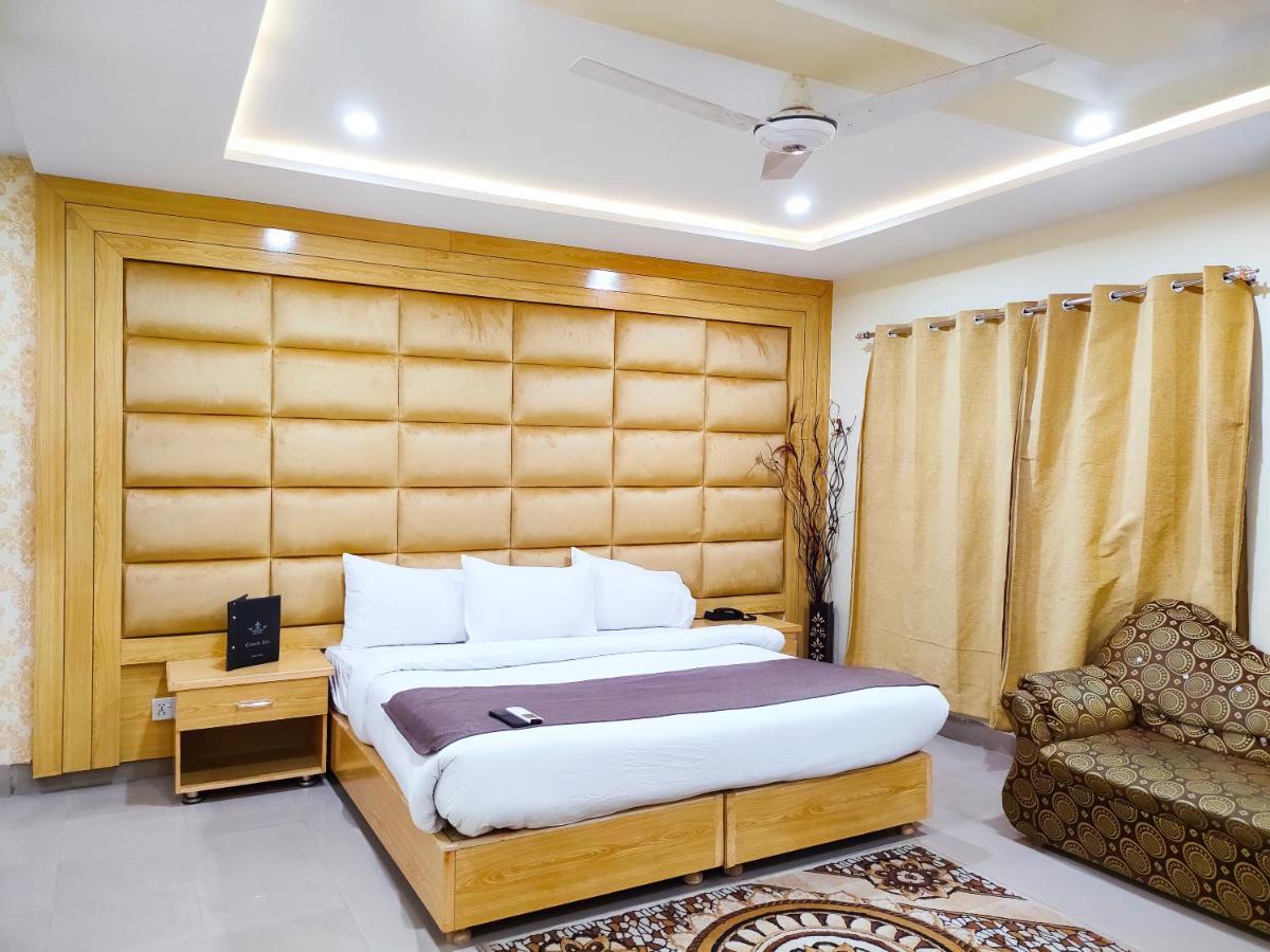 Hotel Crown Inn Multan Eksteriør billede