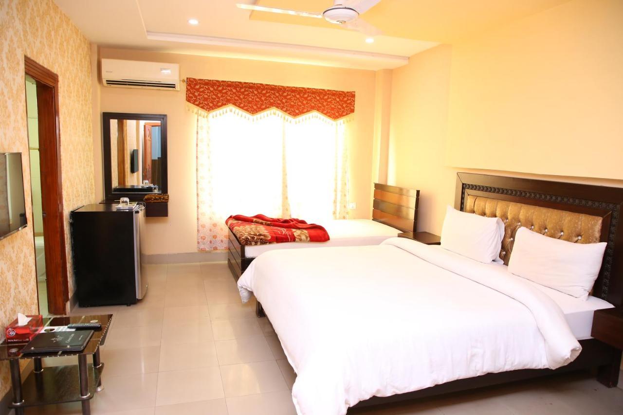 Hotel Crown Inn Multan Eksteriør billede